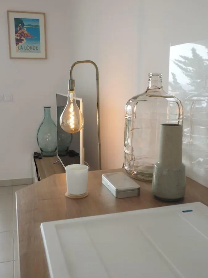 La Londe La Mer : appartement proche plages&vue superbe sur les îles d'or France