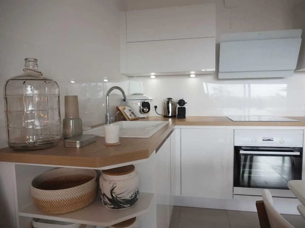 La Londe La Mer : appartement proche plages&vue superbe sur les îles d'or