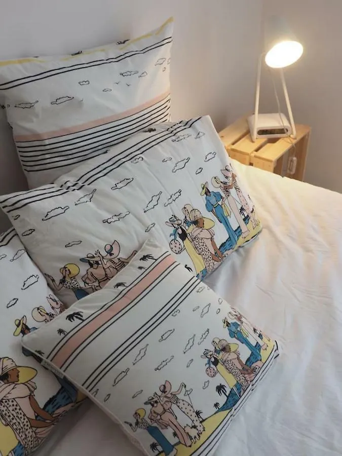 La Londe La Mer : Appartement Proche Plages & Vue Superbe Sur Les Iles D'Or France