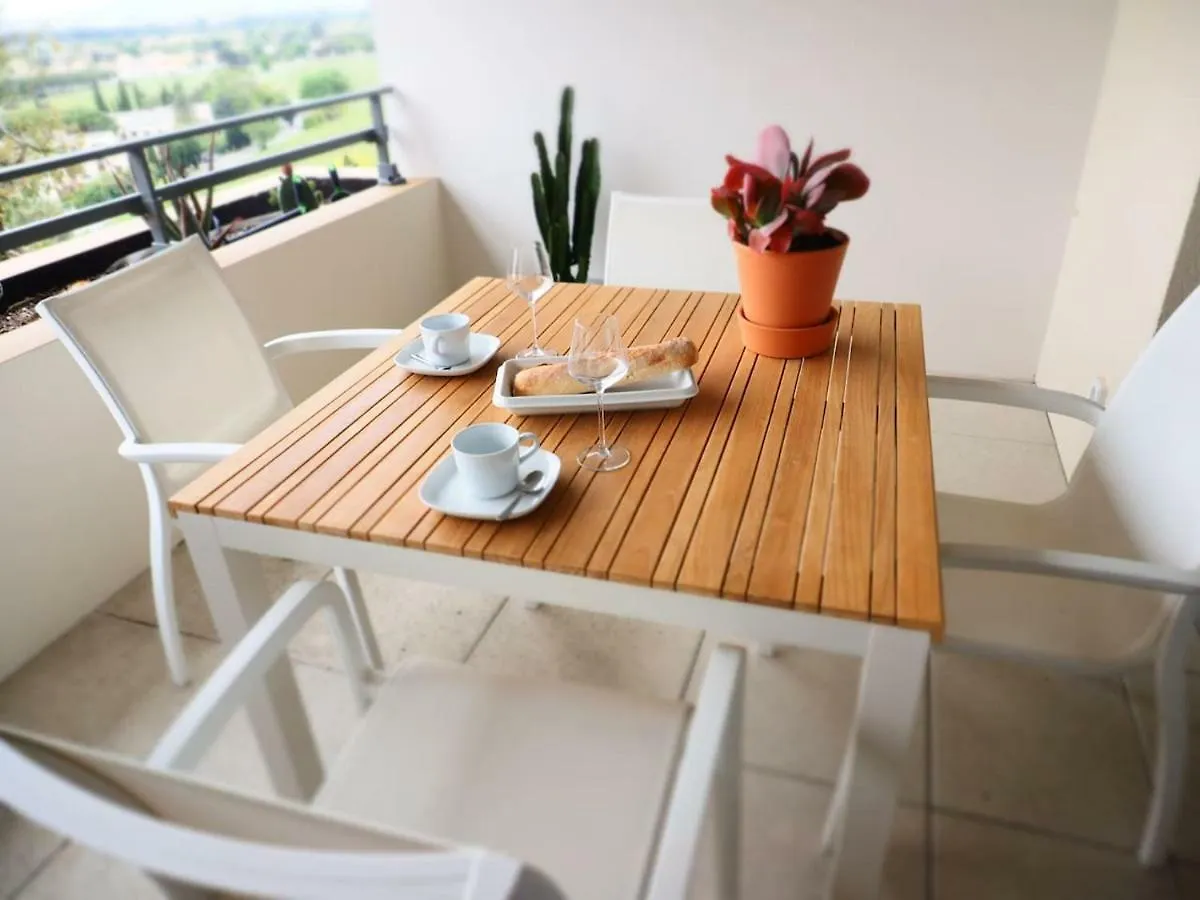 La Londe La Mer : appartement proche plages&vue superbe sur les îles d'or